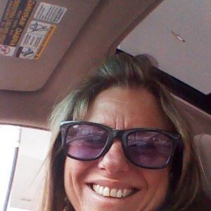 Meet your Posher, Pam